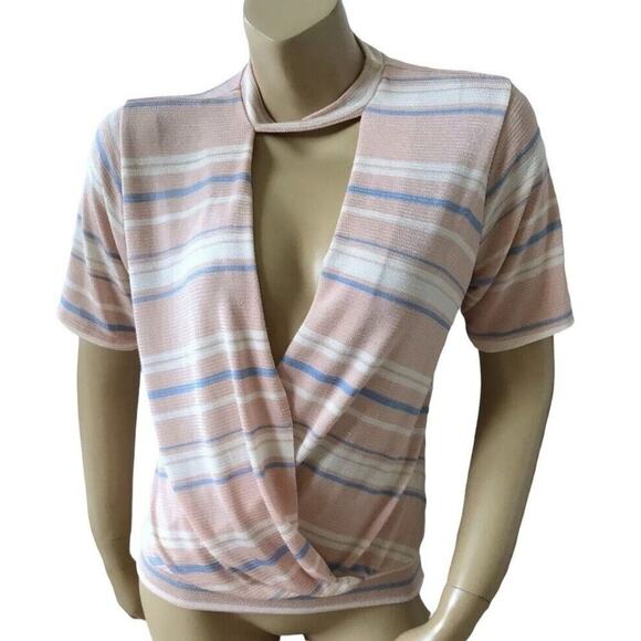 Red by BKE Womens Size Small Striped Short Sleeve Keyhole V Neck Faux Wrap Shirt - Picture 1 of 4